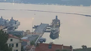 05/10/2023. USNS Laramie ormeggiata al molo Varicella (La Spezia), prima della partenza